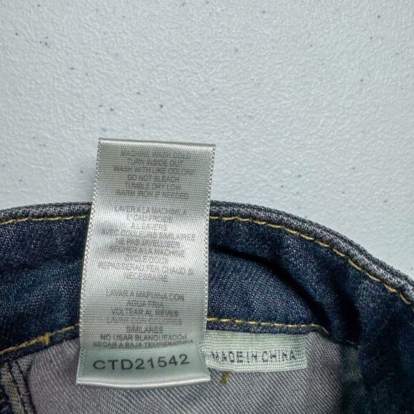 BCBG MAXAZRIA Jeans Womens 28 Blue Denim May Fashion Slim Live Edge Hem 30"x29" - Picture 11 of 15